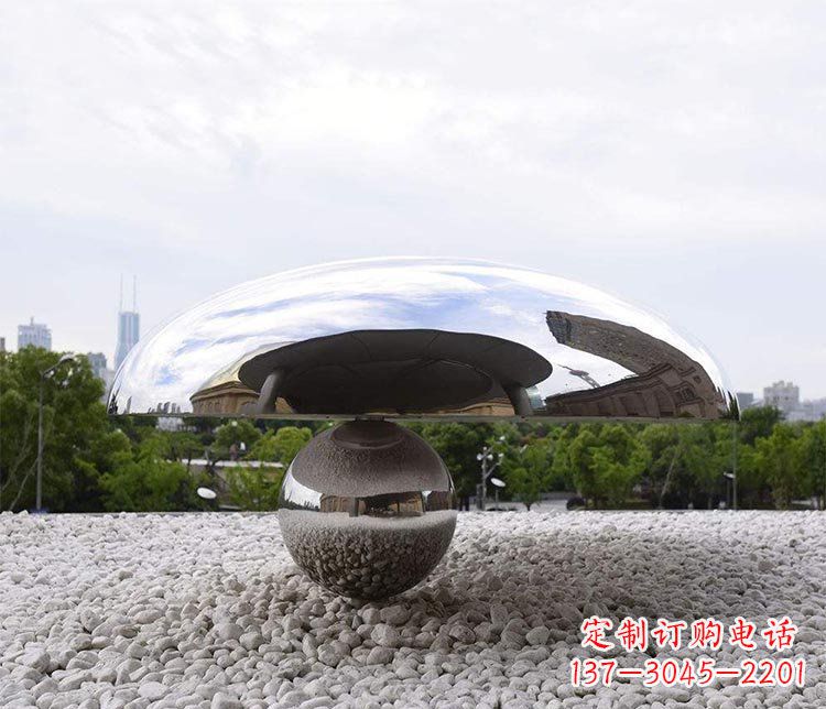 辽阳蘑菇的梦想——不锈钢雕塑