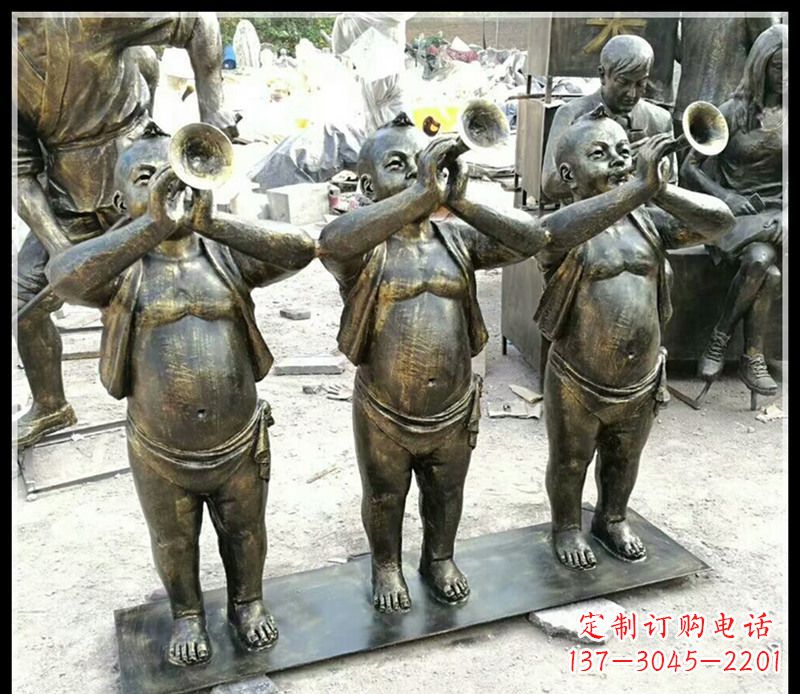 辽阳吹唢呐的儿童铜雕