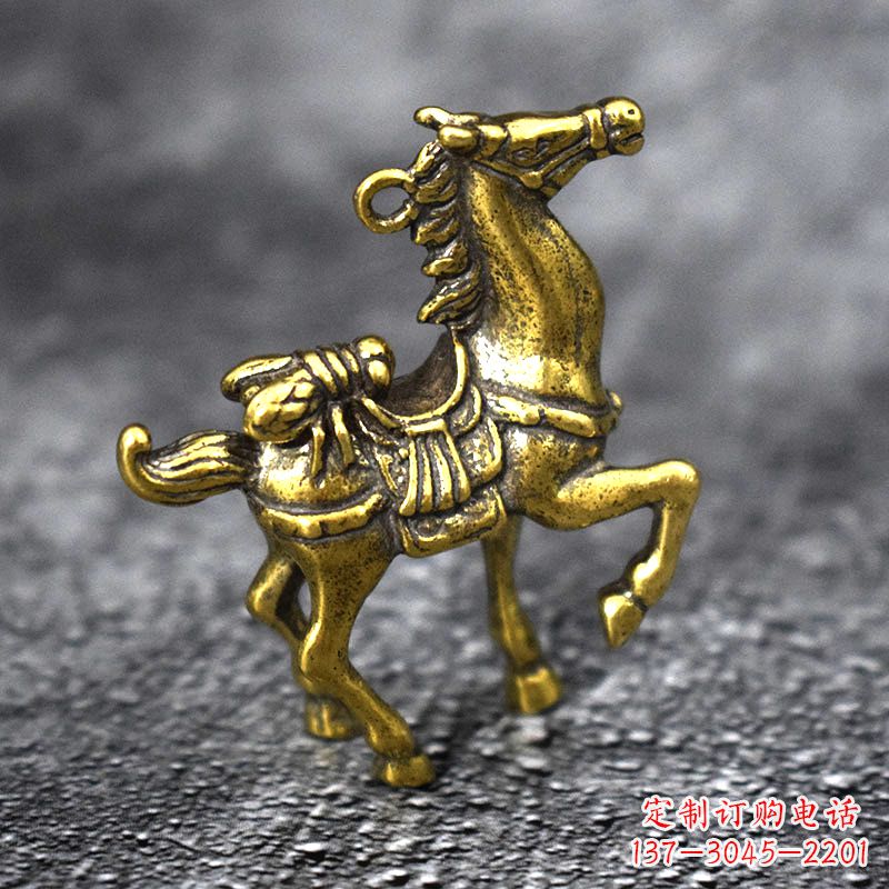 辽阳纯铜铸造马儿雕塑