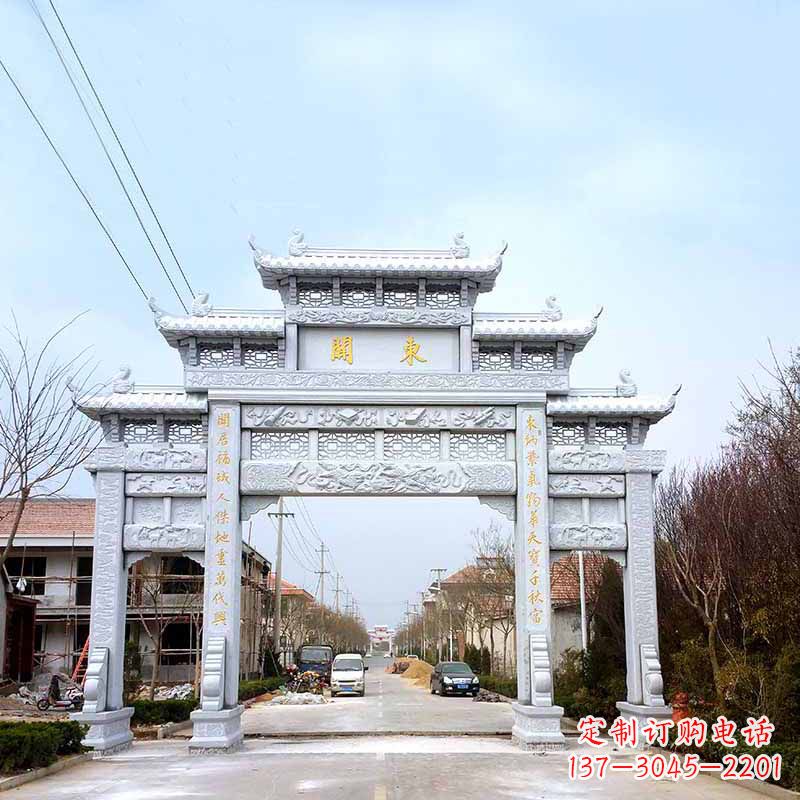 辽阳传承古风——村镇三门石牌坊雕塑