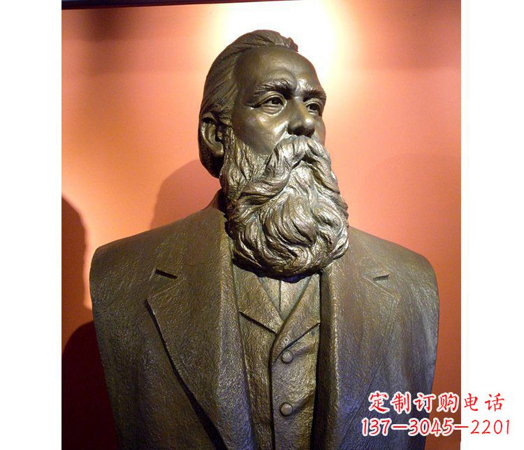 辽阳达尔文校园铜雕塑传承自然之美