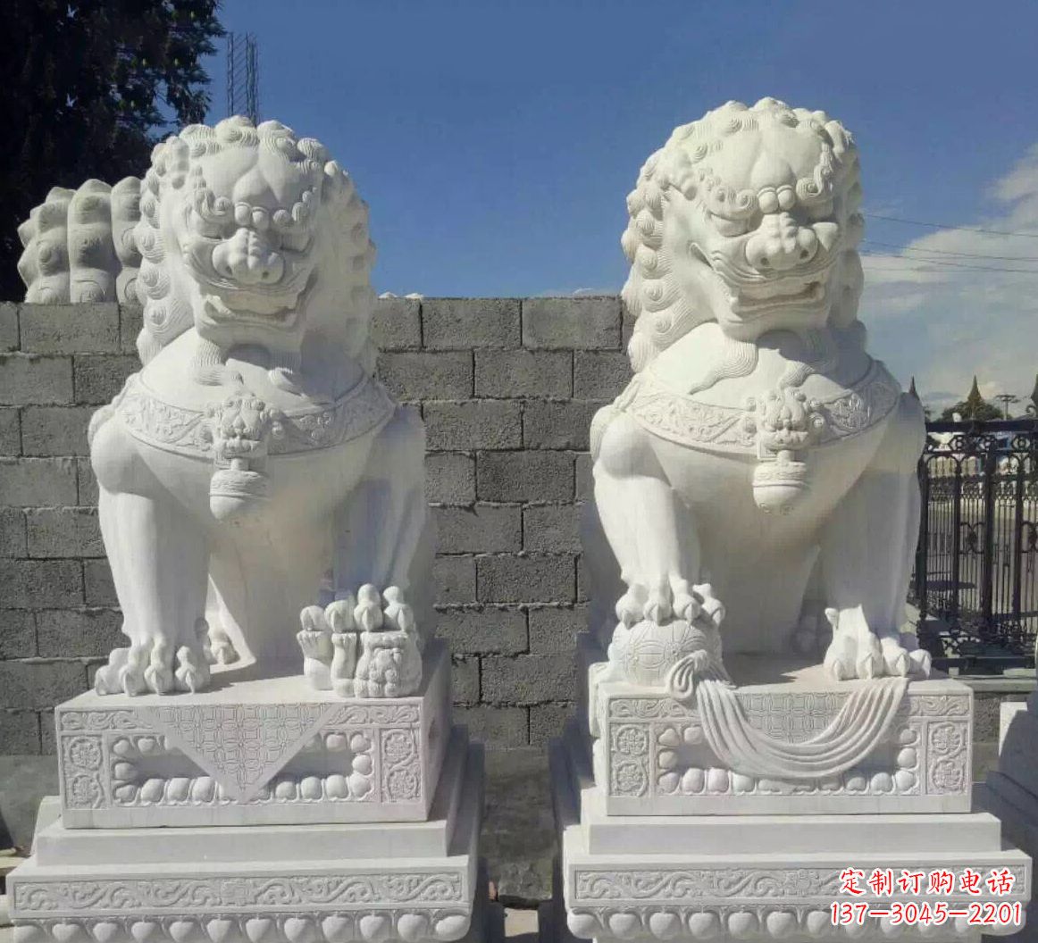 辽阳该雕塑。