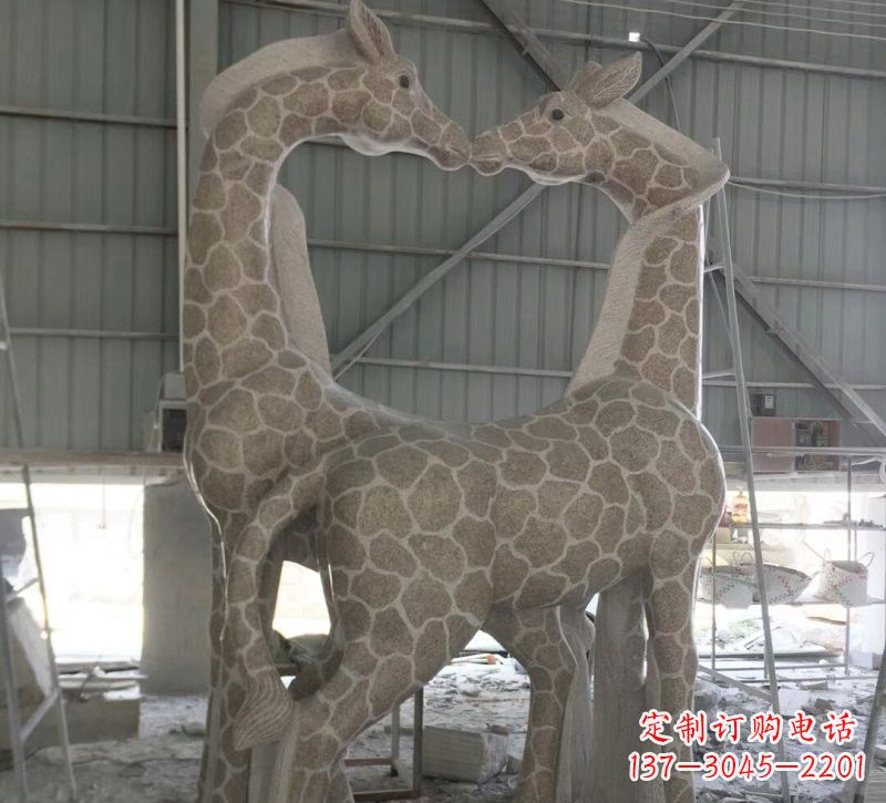 辽阳大理石艺术精美长颈鹿雕塑