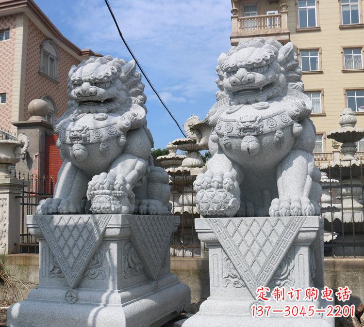 辽阳大理石狮子雕塑,助您拥有完美的家居装饰