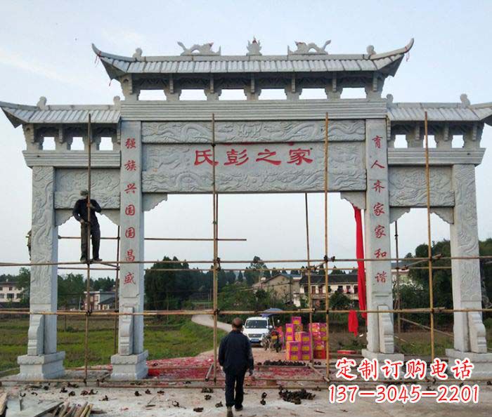 辽阳大理石牌坊雕塑,精致美观,传承古风