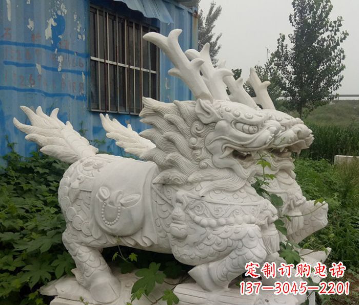 辽阳精美的大理石麒麟雕塑