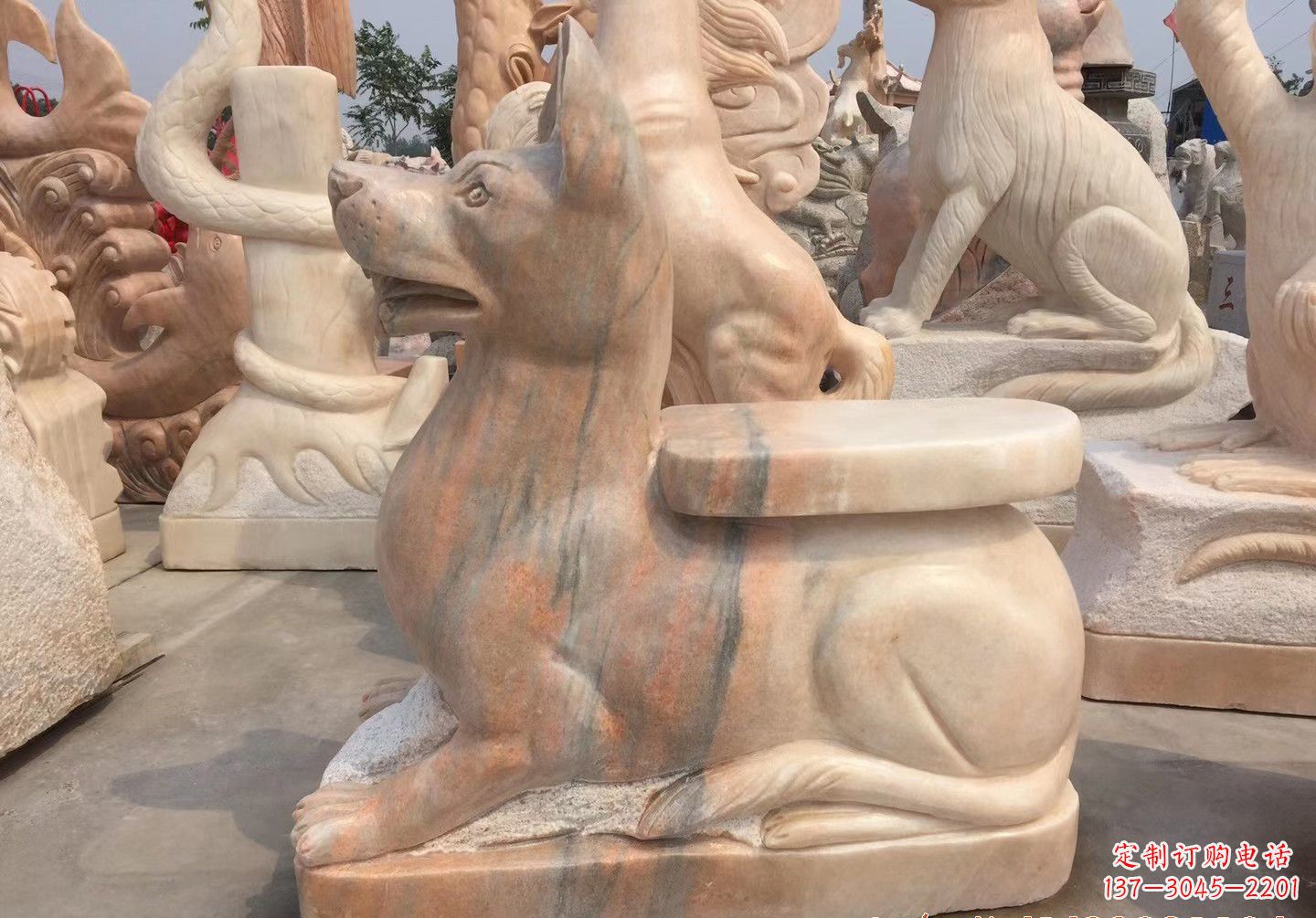 辽阳大理石中国传统生肖座椅雕塑