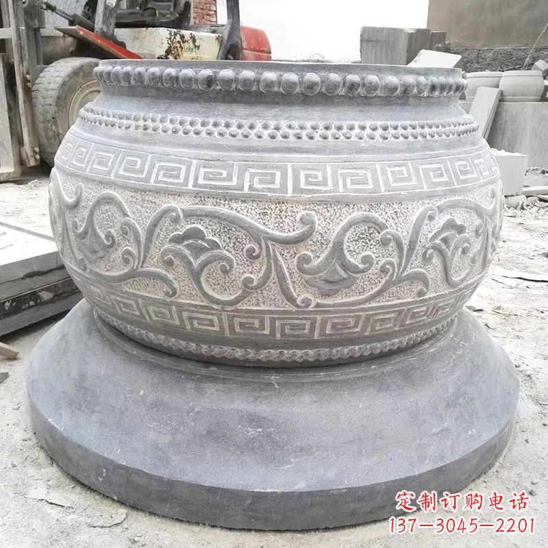 辽阳精美绝伦的大理石水缸雕塑