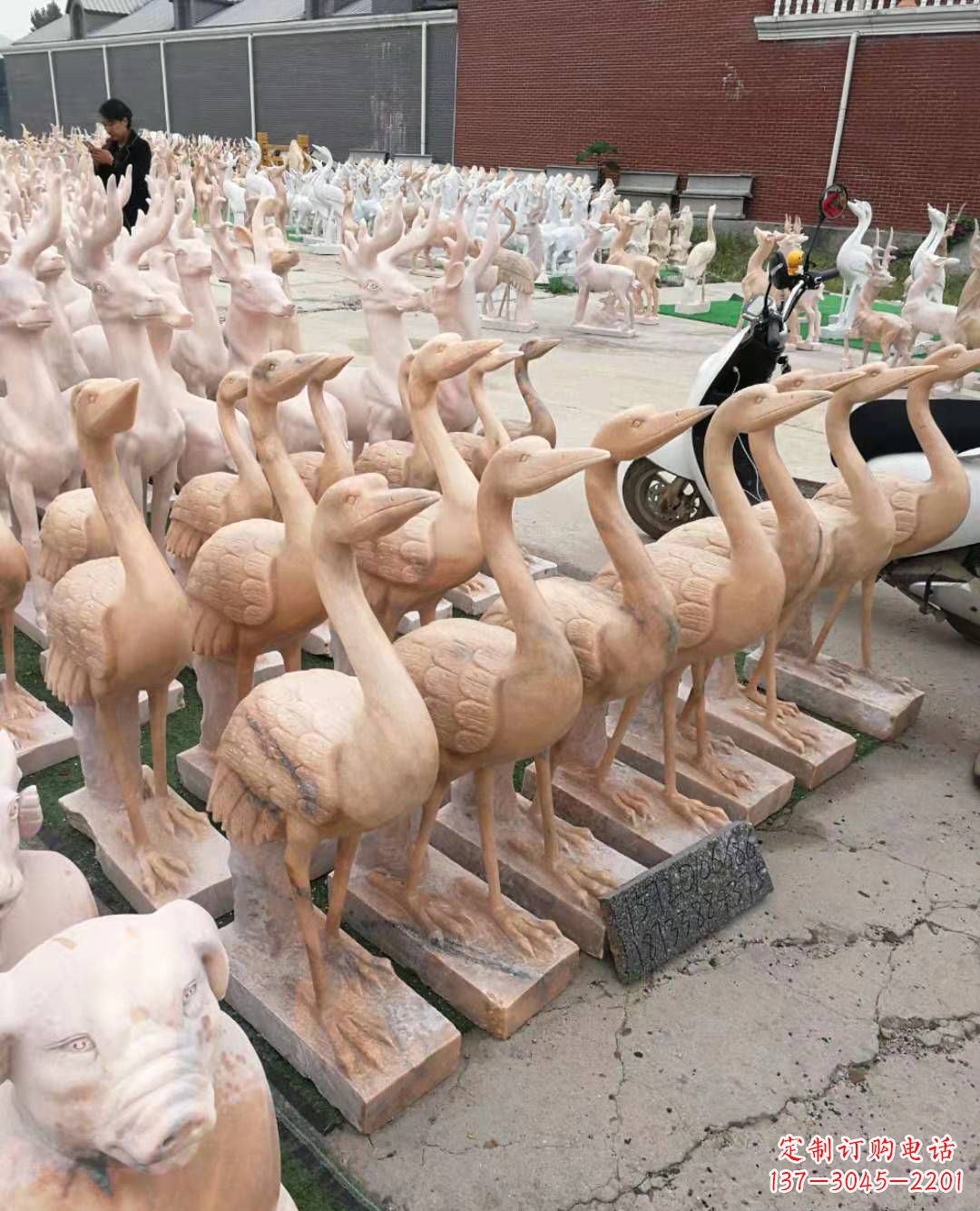 辽阳丹顶鹤大理石雕塑