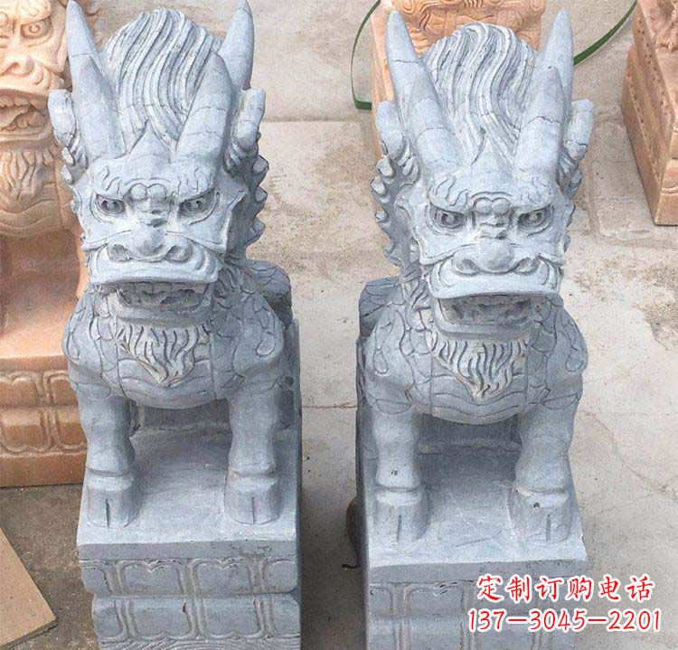 辽阳雄伟壮观的白色大理石麒麟坐式门口雕塑