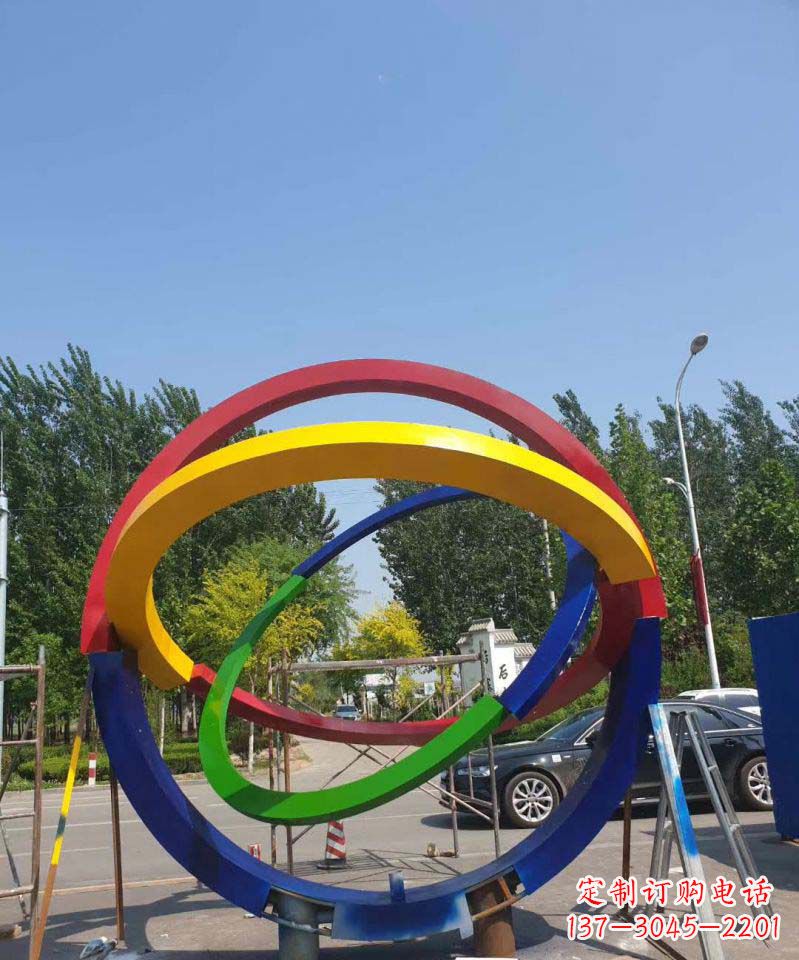 辽阳大型不锈钢广场圆环景观雕塑