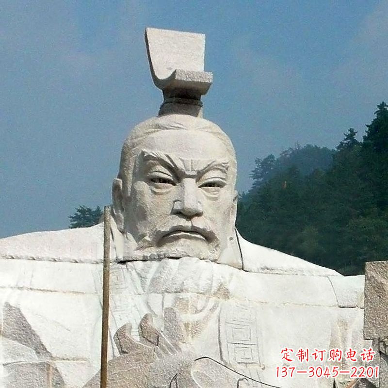 辽阳汉武帝刘彻石雕塑
