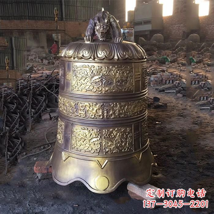 辽阳悠久历史的铜钟雕塑——传承无声的魅力