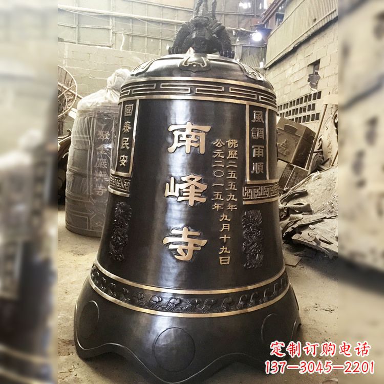 辽阳大型铜钟雕塑,用精湛工艺刻画出非凡品质