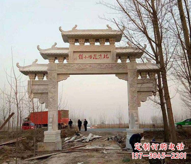 辽阳大理石牌坊石雕