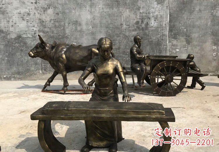 辽阳精美绝伦的古筝铜雕