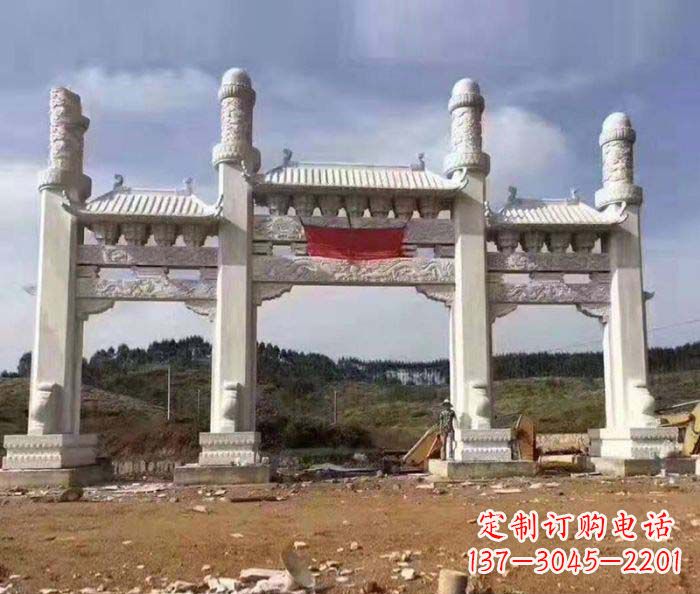 辽阳 道路大理石牌坊雕塑