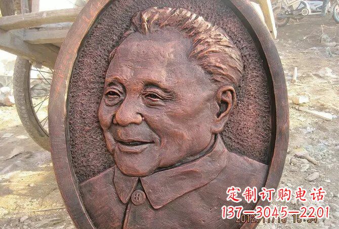 辽阳传承历史,永记邓小平——邓小平头像铜雕塑