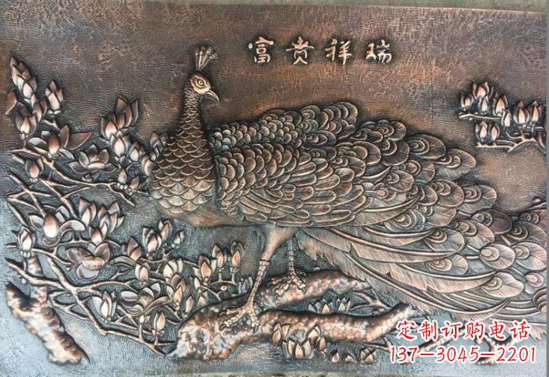 辽阳华丽锻铜孔雀雕塑