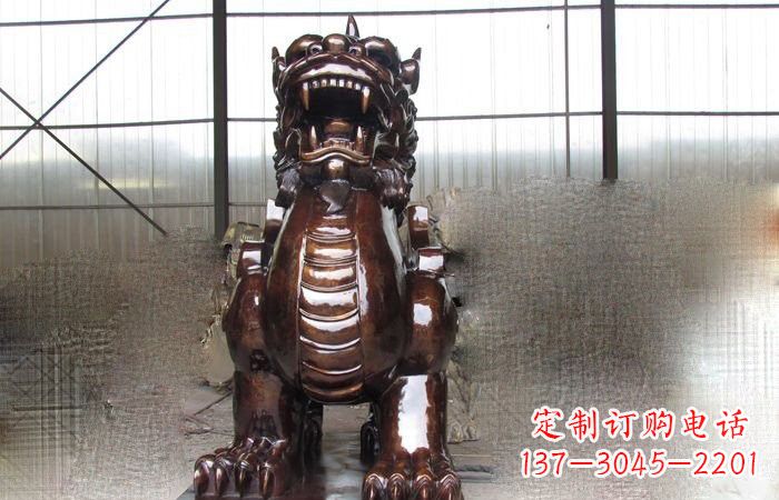 辽阳法院门口獬豸铜雕