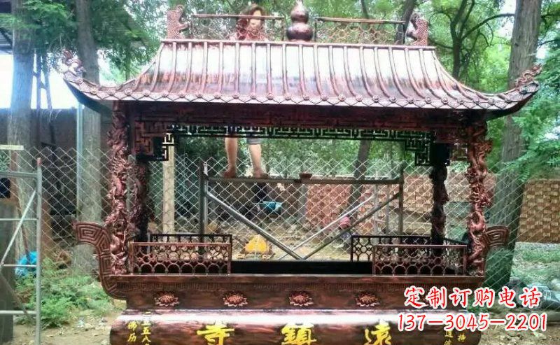 辽阳方形寺庙香炉铜雕塑