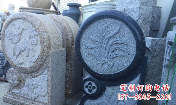 辽阳传统仿古抱鼓门墩雕塑