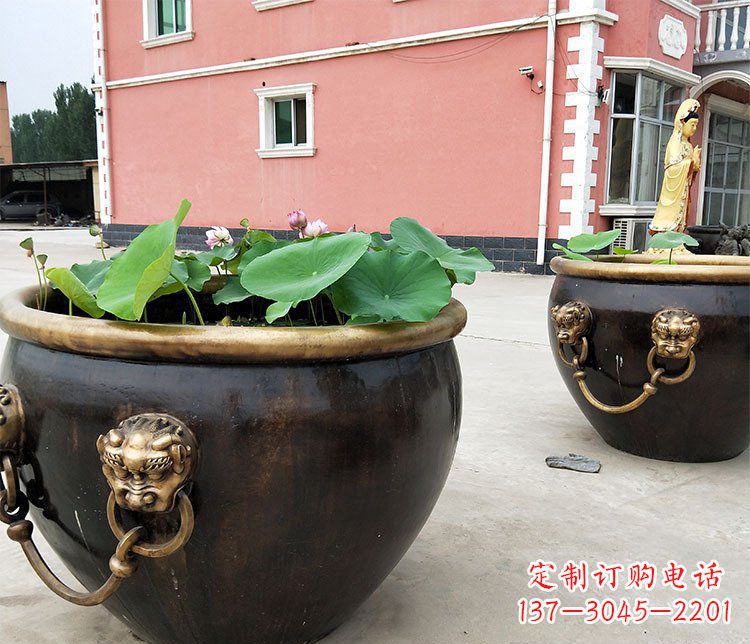 辽阳精美铜雕狮子头水缸