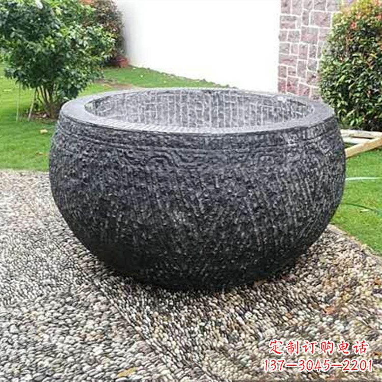 辽阳仿古石雕水缸,精雕细琢别具一格