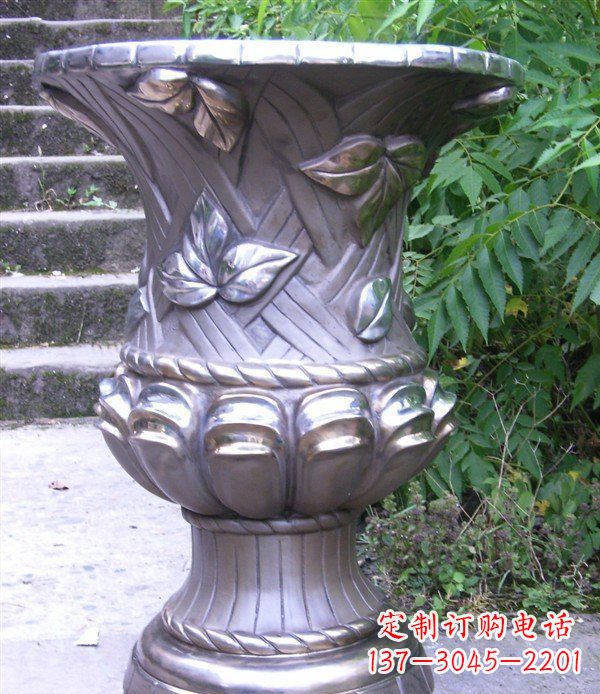 辽阳玻璃钢花盆雕塑