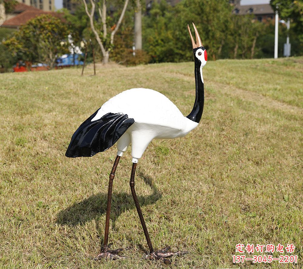 辽阳仿真仙鹤雕塑