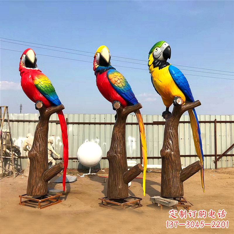 辽阳玻璃钢鹦鹉雕塑