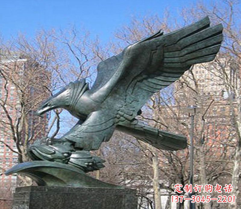 辽阳飞鹰石雕动物景观雕塑