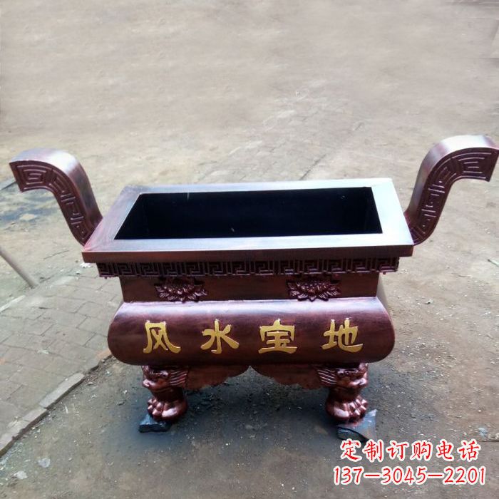 辽阳精美香炉铜雕