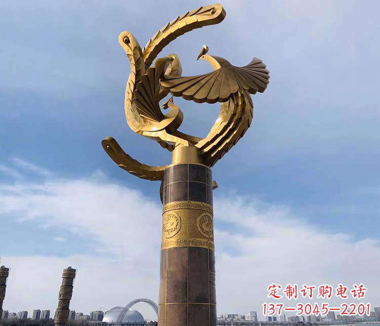 辽阳凤凰华表铜雕