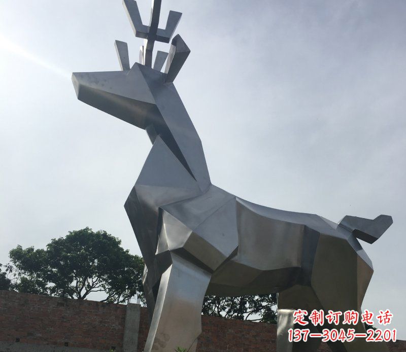 辽阳不锈钢几何鹿雕塑