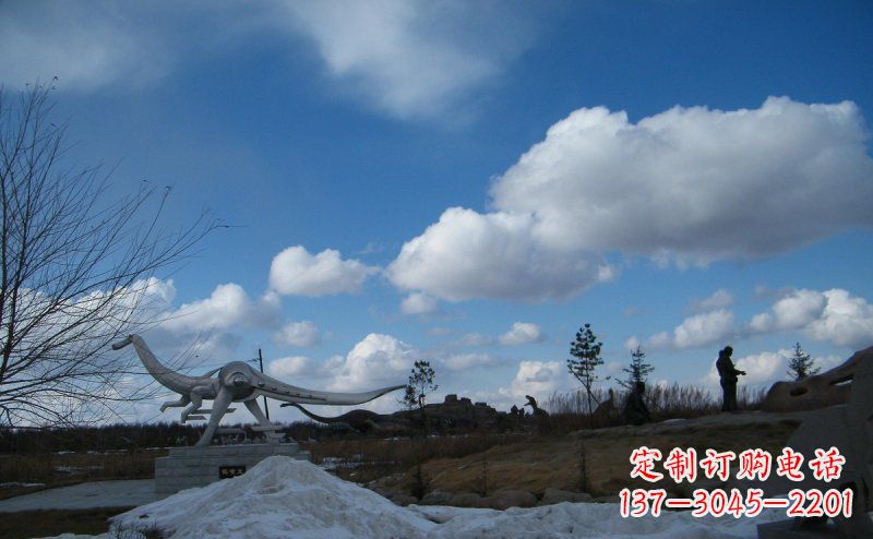 辽阳超大不锈钢动物恐龙雕塑