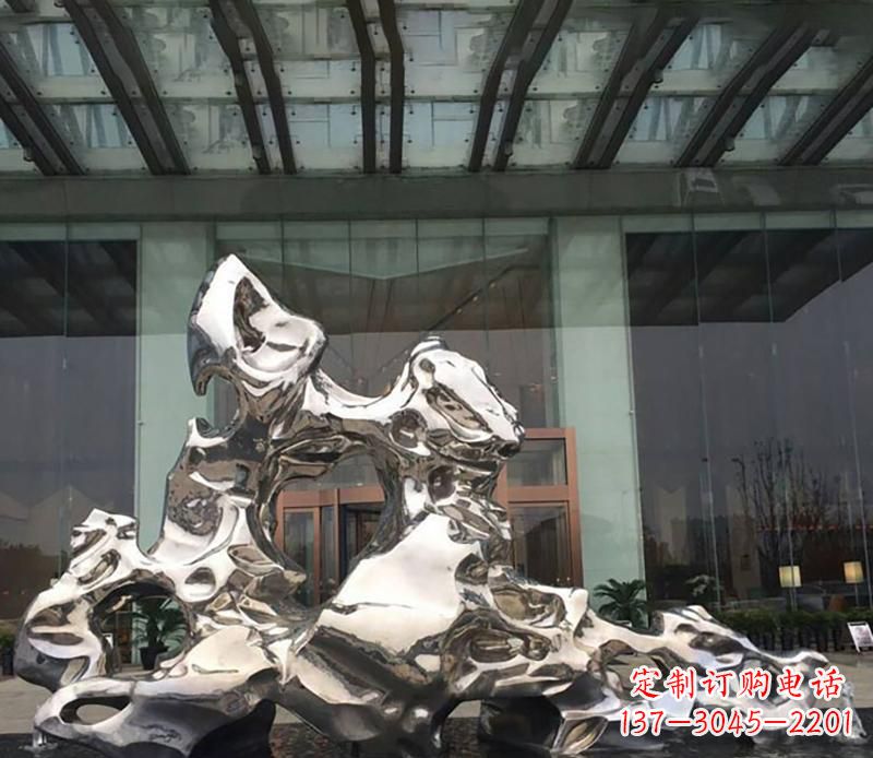 辽阳精美太湖石雕塑