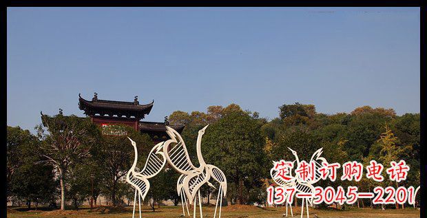 辽阳中领雕塑的精美不锈钢仙鹤雕塑