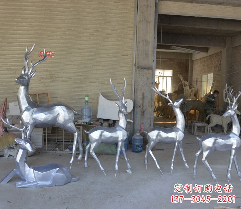 辽阳不锈钢动物雕塑——鹿