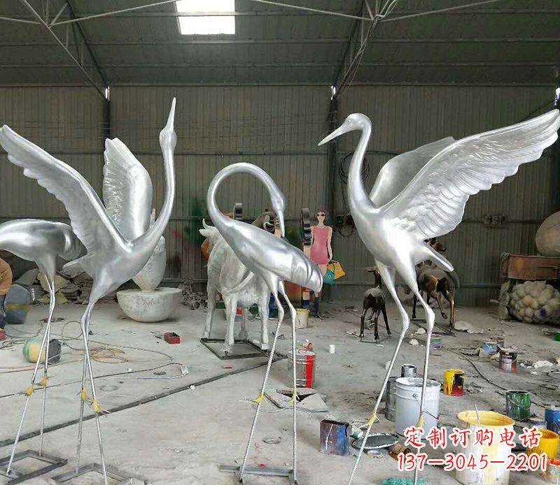 辽阳艺术雕刻仙鹤不锈钢雕塑