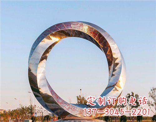 辽阳精美的不锈钢圆环景观雕塑