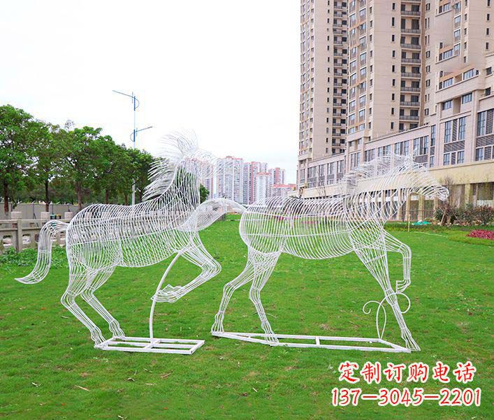 辽阳不锈钢马雕塑