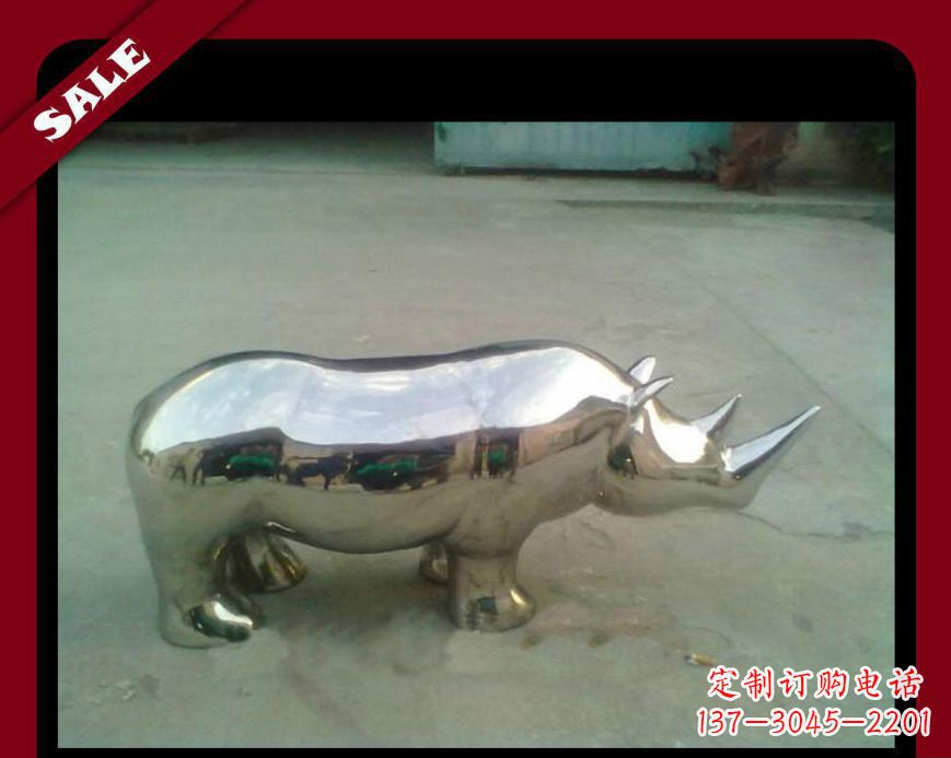 辽阳犀牛不锈钢雕塑给公园更多抢眼的艺术景观
