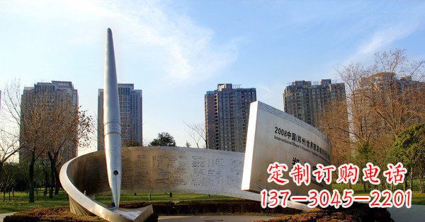 辽阳精美且精致的不锈钢钢笔雕塑