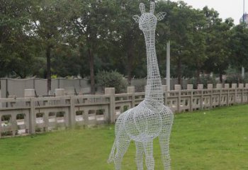 辽阳浪漫活力·不锈钢镂空长颈鹿雕塑