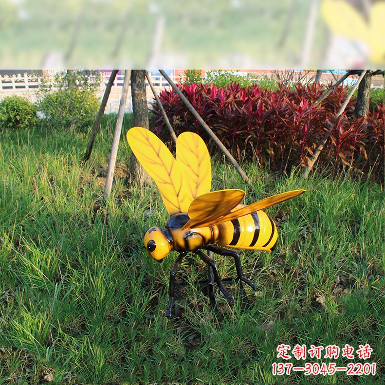 辽阳高品质大马蜂玻璃钢雕塑