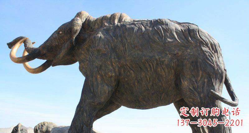 辽阳公园抽象大象动物铜雕