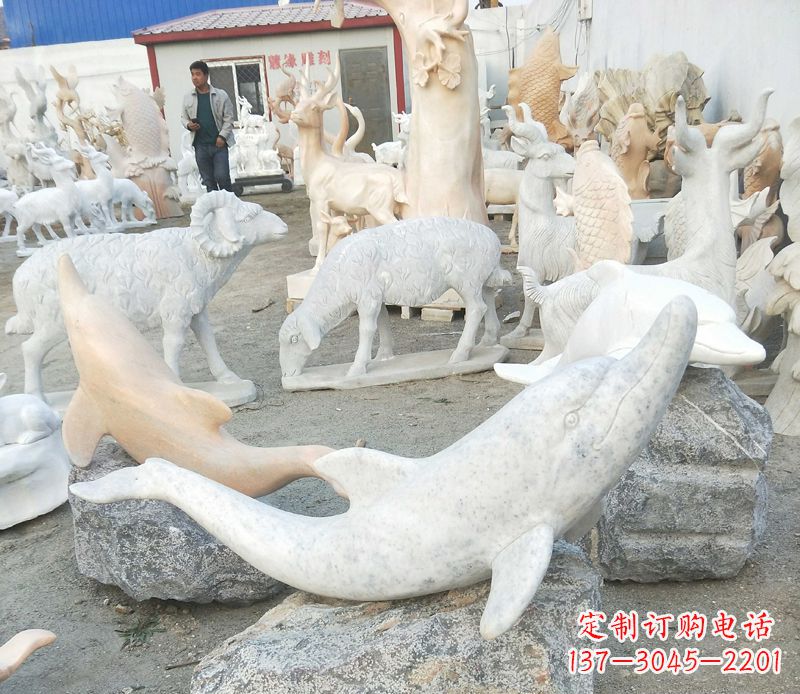 辽阳精美海豚雕塑,添点视觉亮点