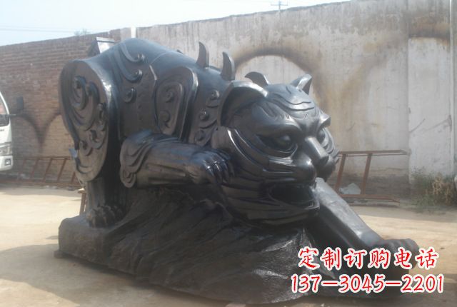 辽阳公园动物铜雕老虎