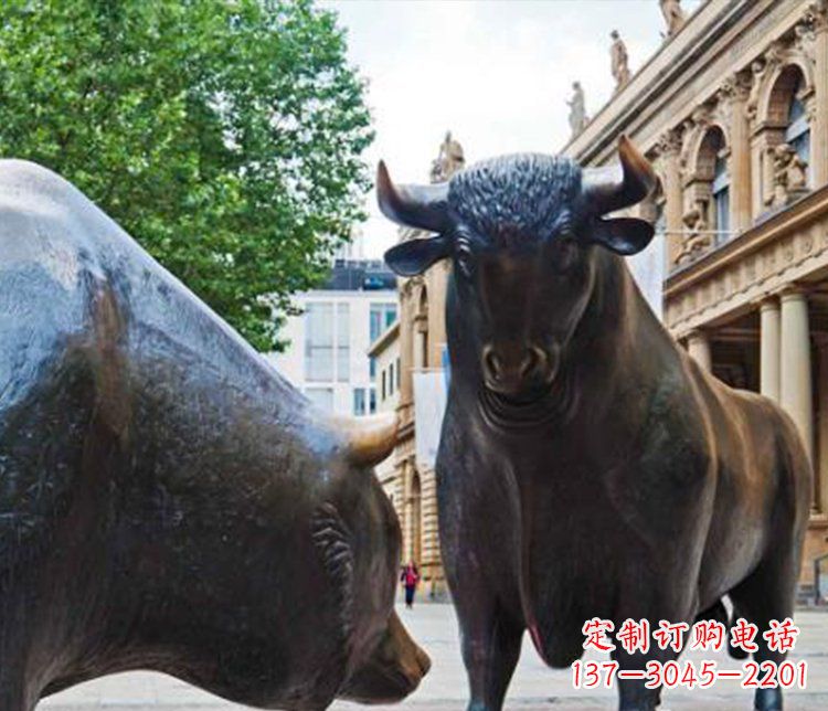 辽阳公园动物铜雕小牛